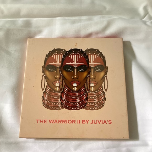 The Warrior II Juvia’s Place palette - Picture 1 of 4